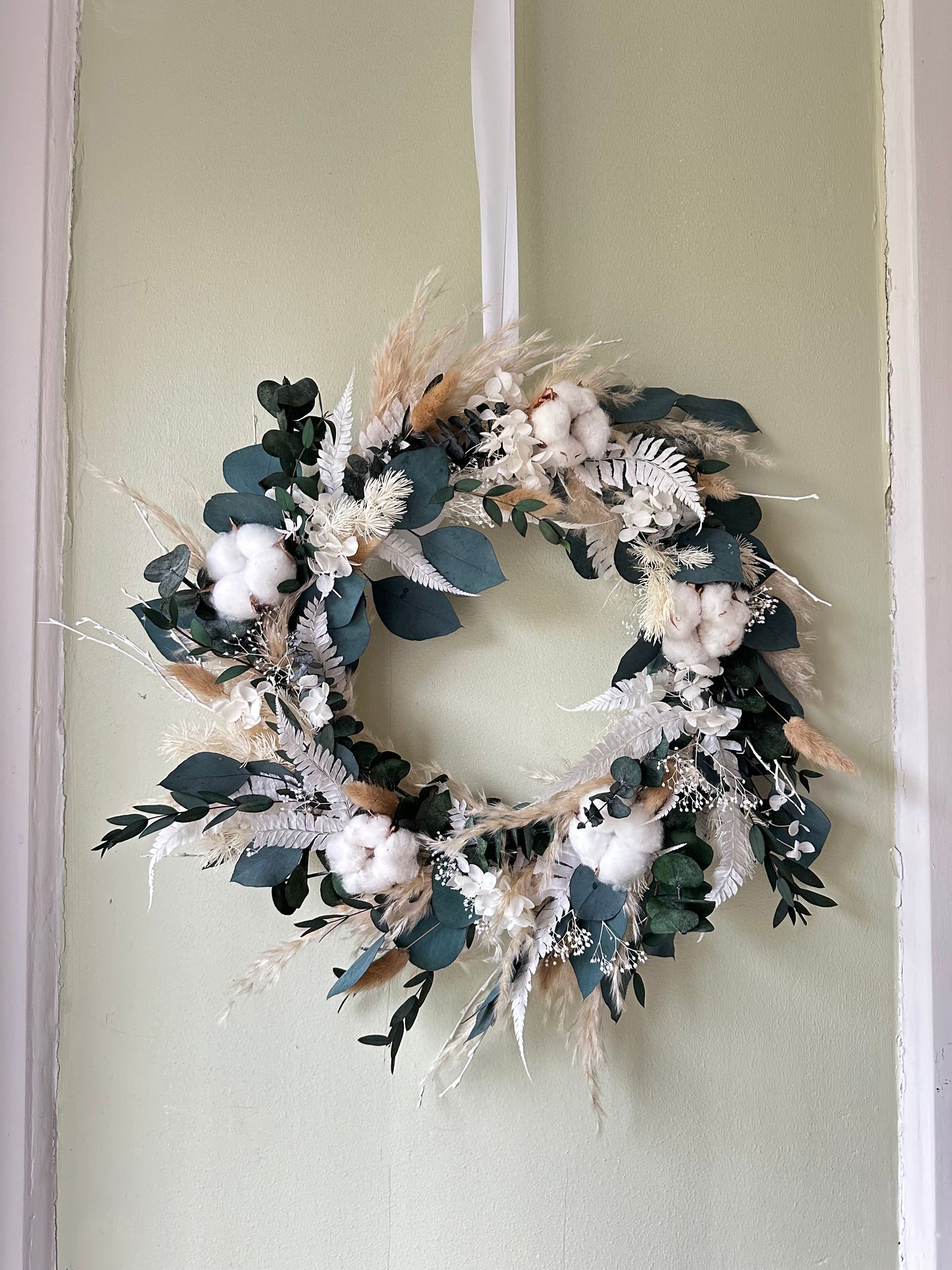 Wren Dried Flower Christmas Wreath