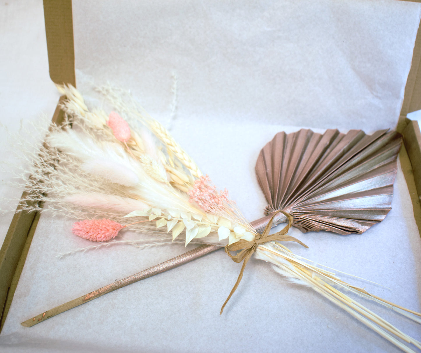 Rose Gold Palm Spear Bouquet